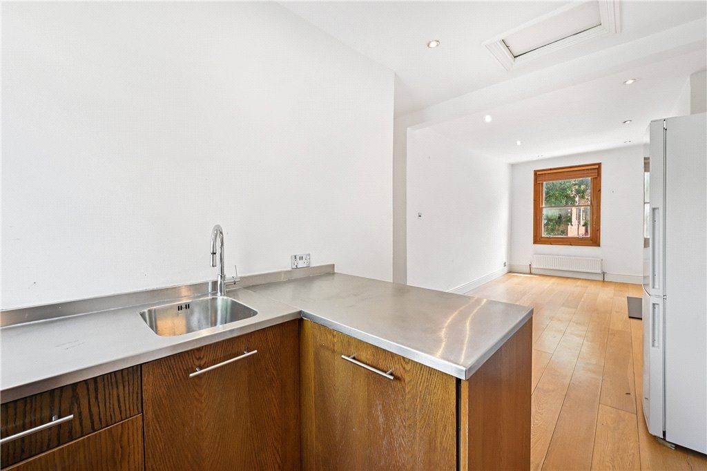 Property photo 3 of 11 Picture No. 07