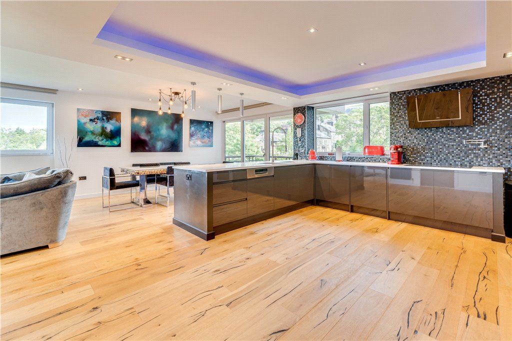 Property photo 2 of 12 Open Plan Living