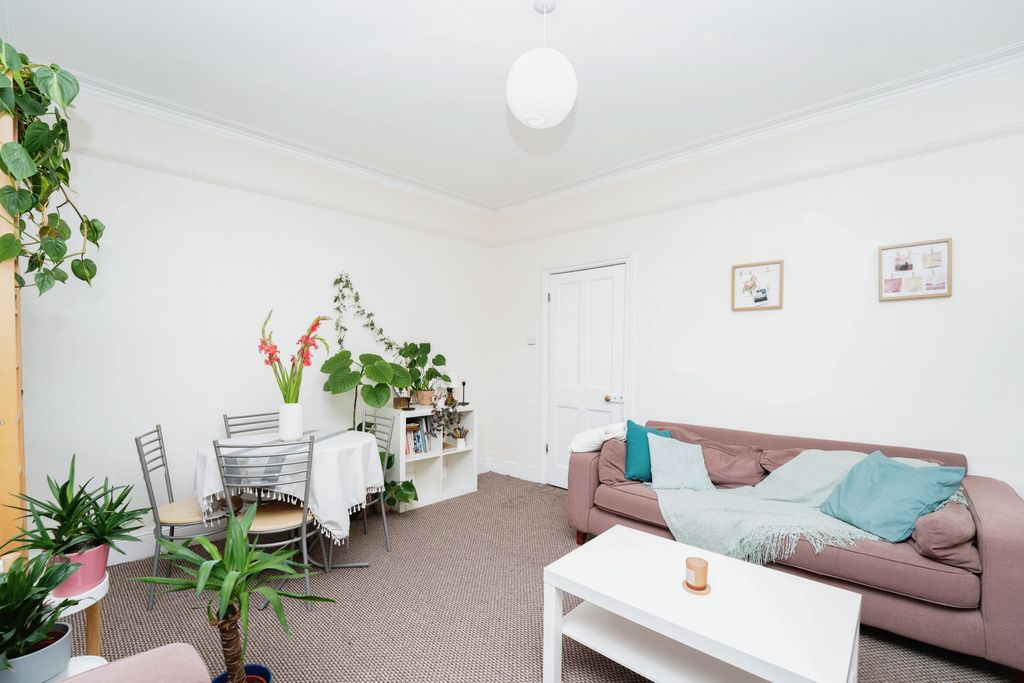 Property photo 3 of 7 2
