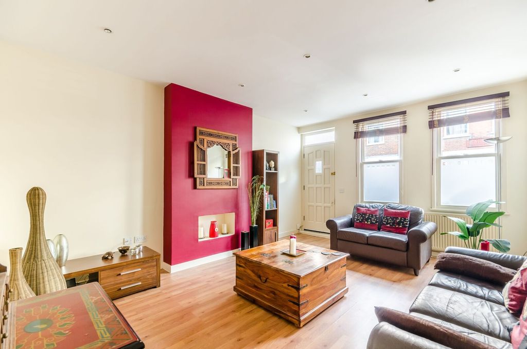 Property photo 1 of 13