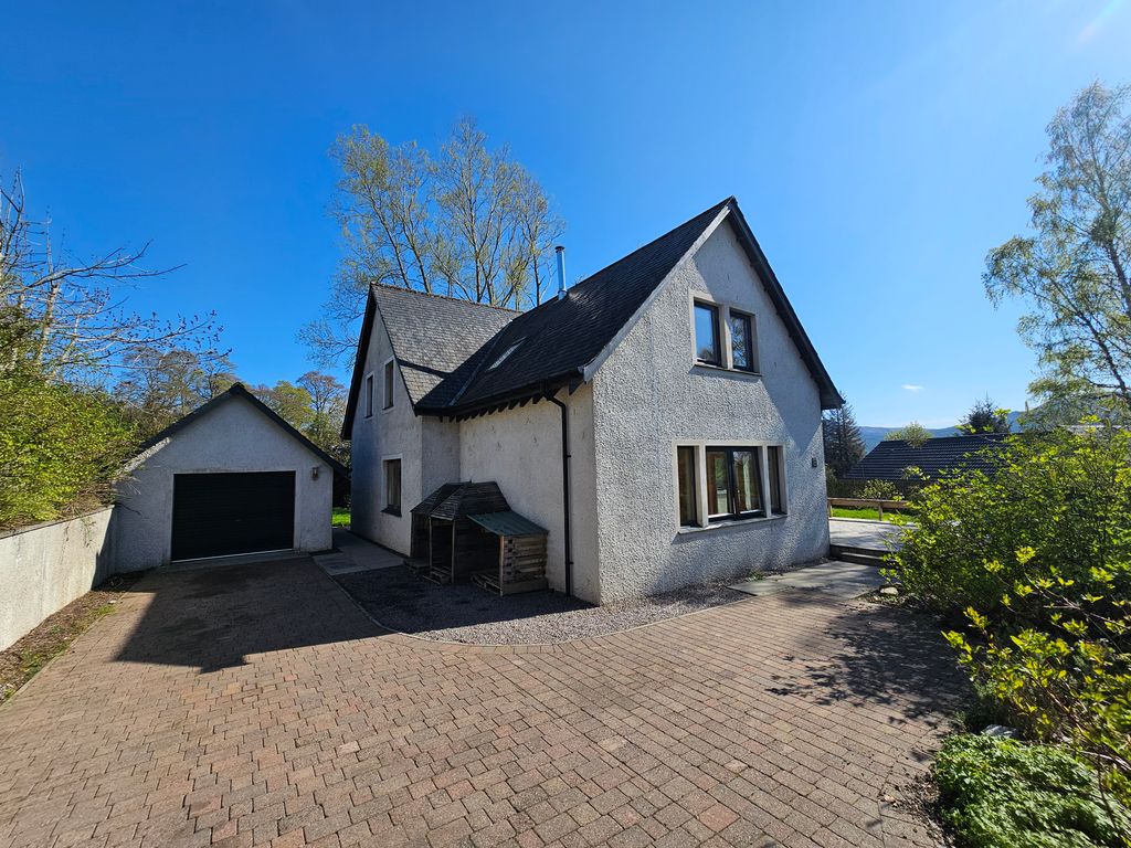 Property photo 1 of 51