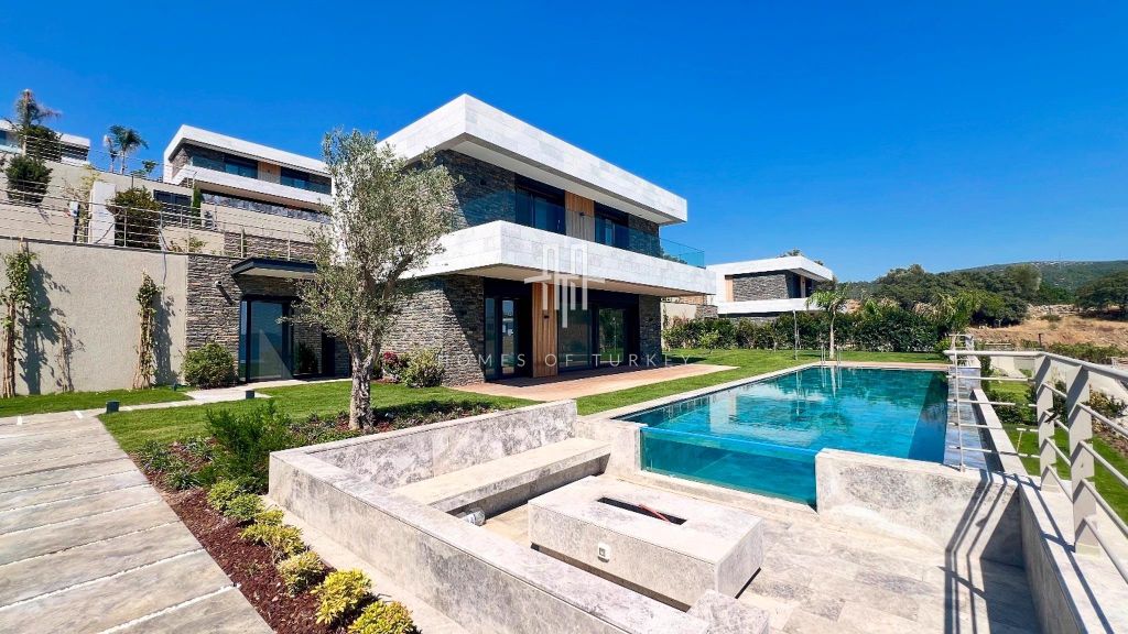 Property photo 1 of 24