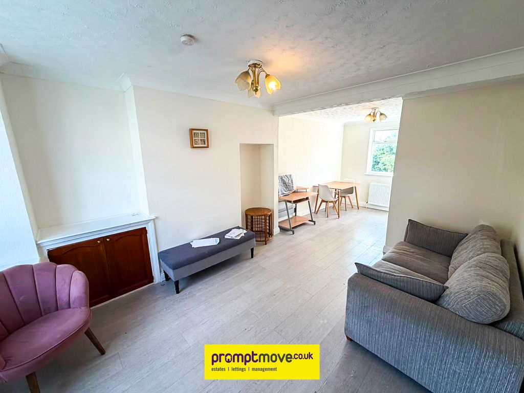 Property photo 1 of 10 Na