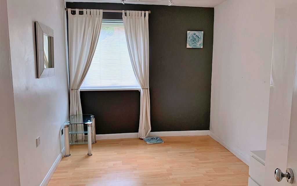 Property photo 2 of 14 Gallery