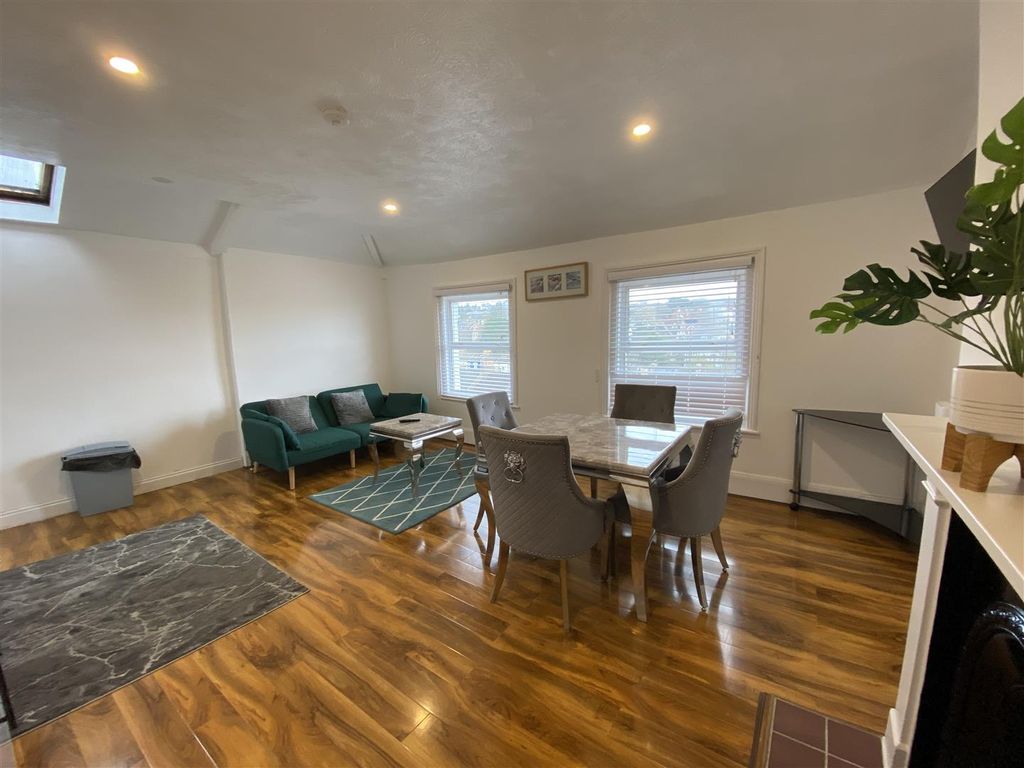 Property photo 2 of 7 Img_6566.Jpeg