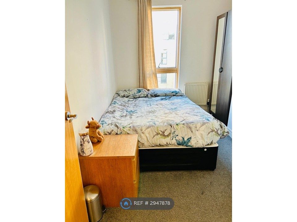 Property photo 3 of 5