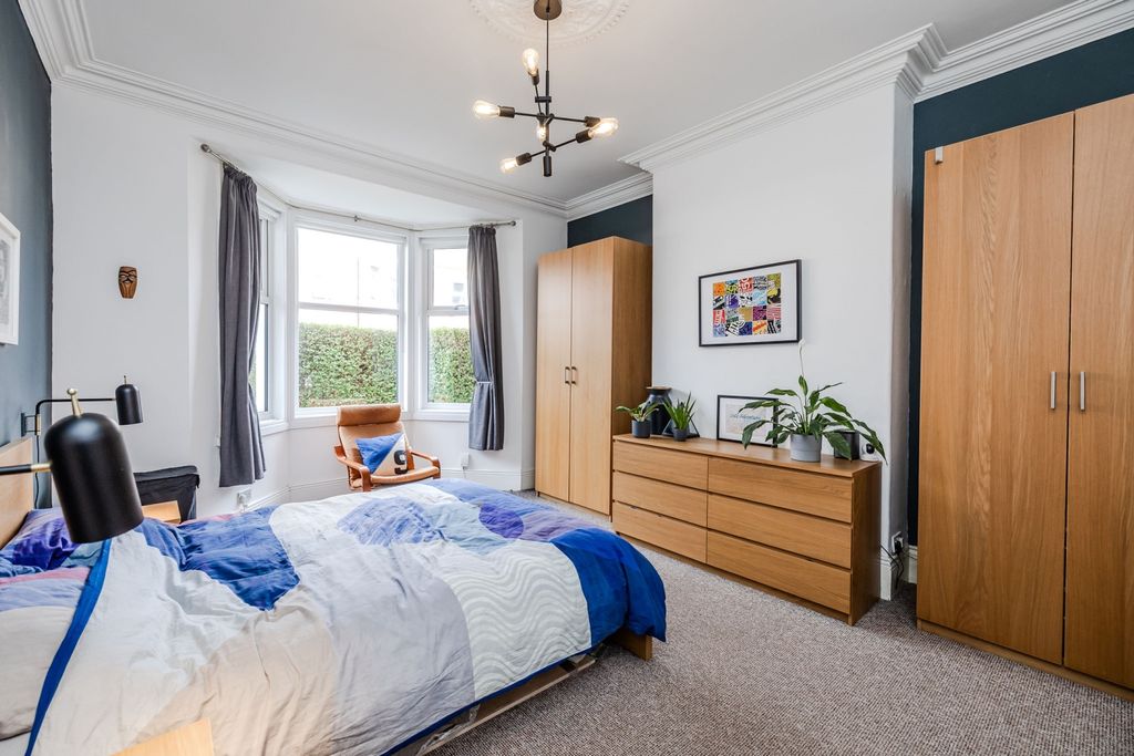 Property photo 3 of 20 C.B1