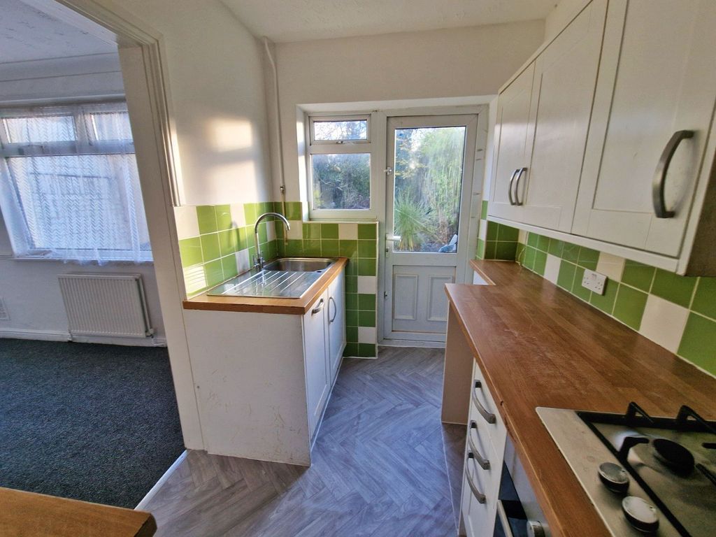 Property photo 3 of 14