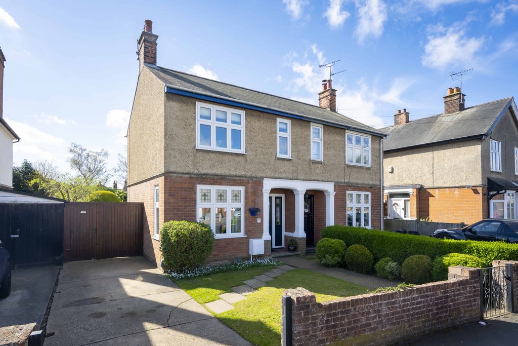 Property photo 1 of 30