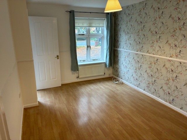 Property photo 3 of 6 Photo