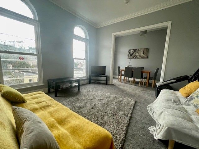 Property photo 2 of 4