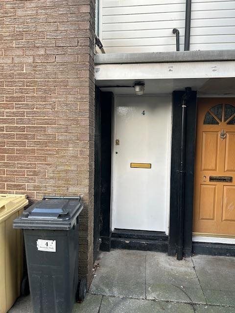 Property photo 1 of 9 External Front