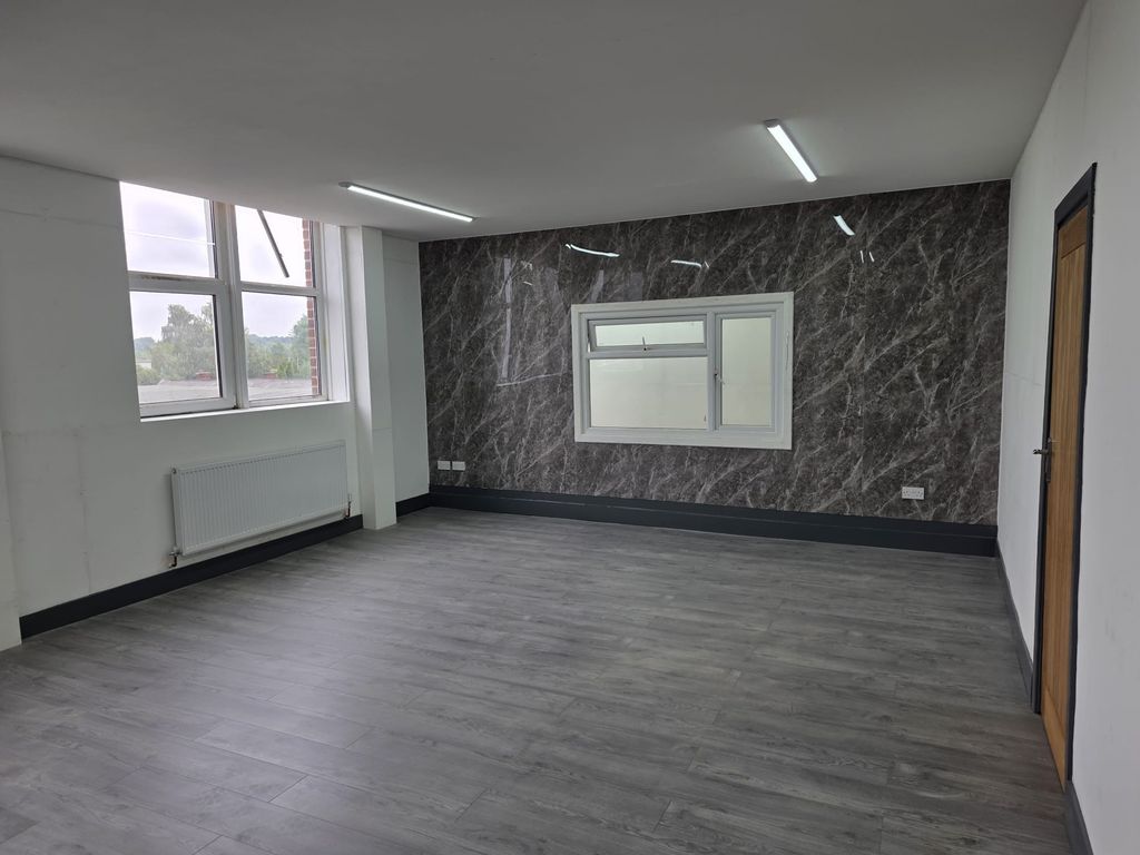 Property photo 1 of 25