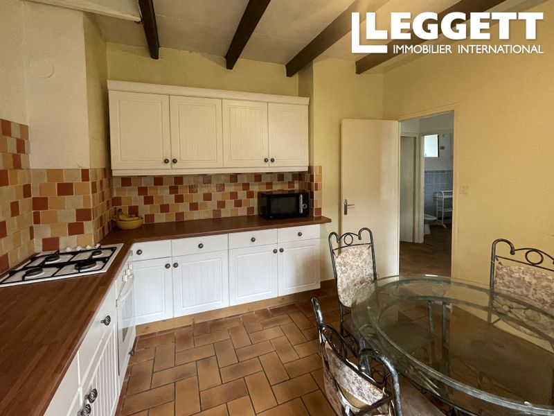 Property photo 3 of 10