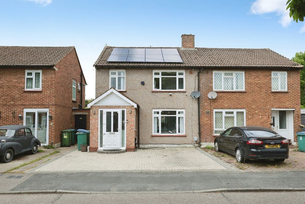 Property photo 1 of 28
