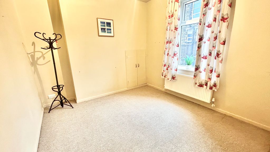 Property photo 2 of 16 Img_8385
