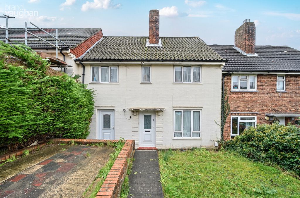 Property photo 1 of 10 E5B75635-E96E-4c9...