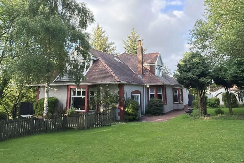 Property photo 1 of 9