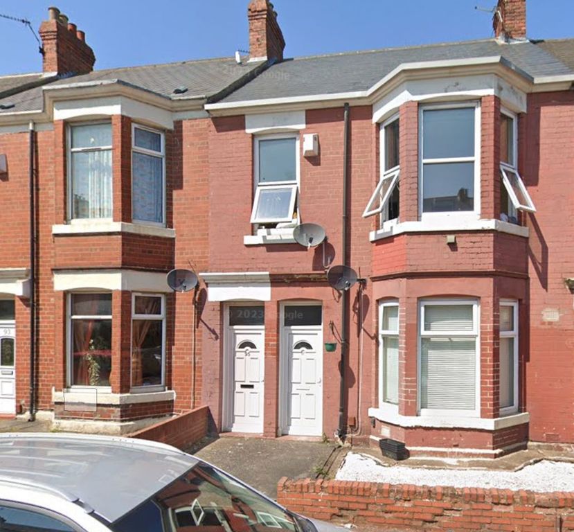 Property photo 1 of 8