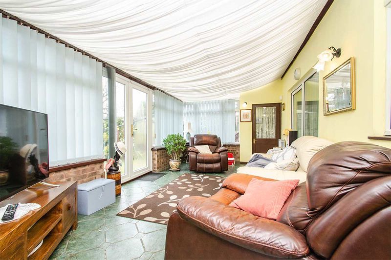 Property photo 3 of 26 Photo 17