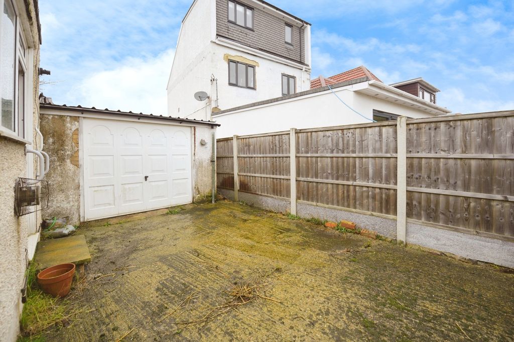 Property photo 3 of 13 Pbox-Img.Jpg