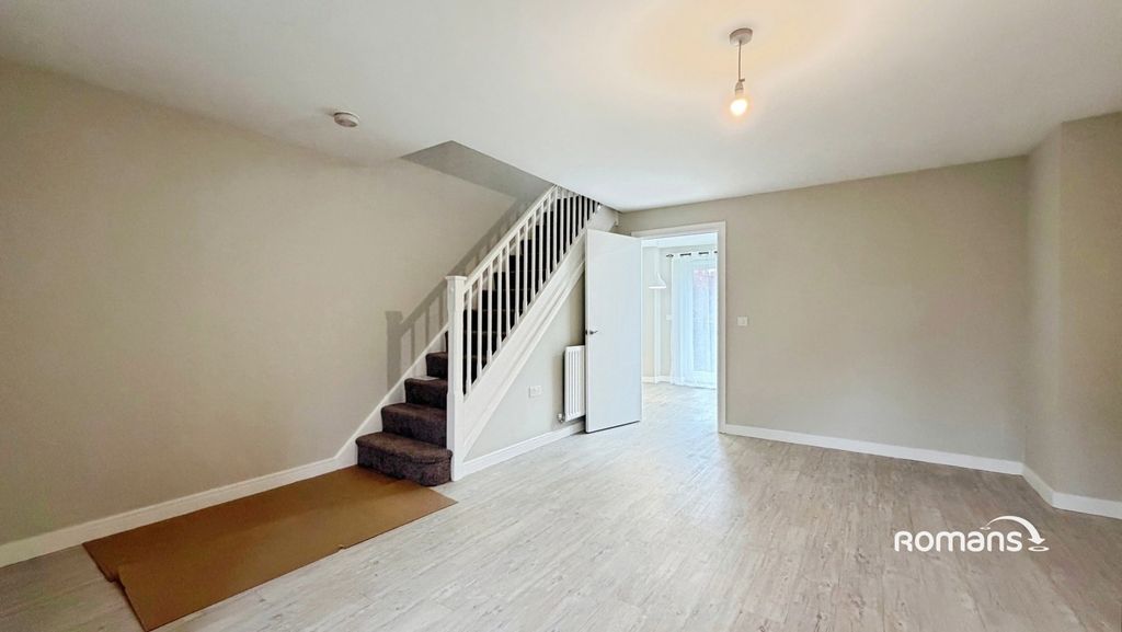 Property photo 3 of 13 Pbox-Img.Jpg