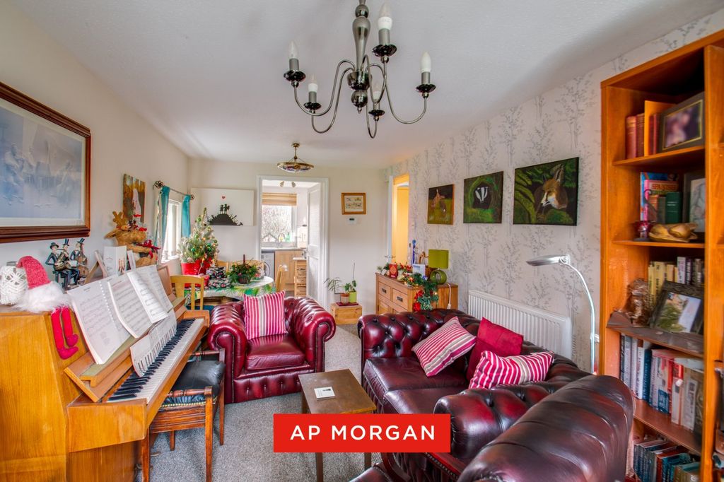 Property photo 3 of 11 Picture No. 22