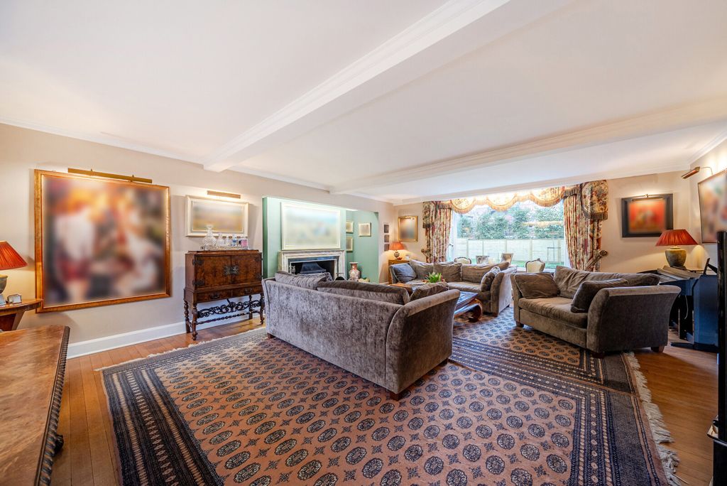 Property photo 3 of 46 Picture 3