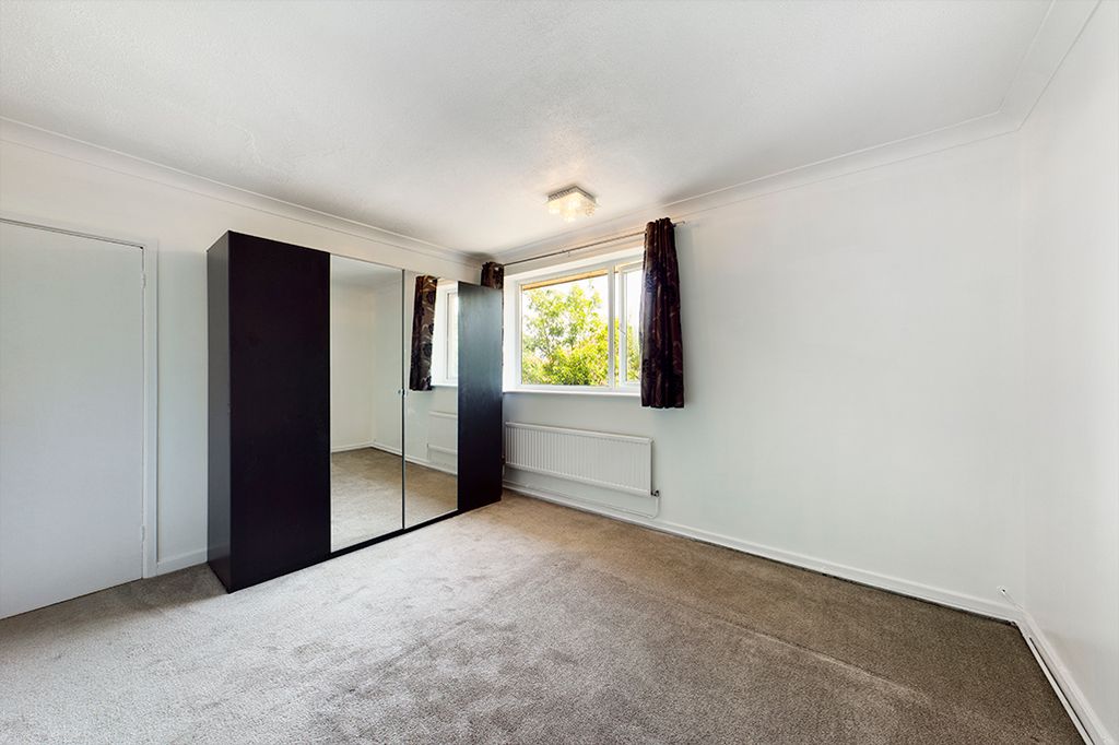Property photo 2 of 13 Bedroom 2