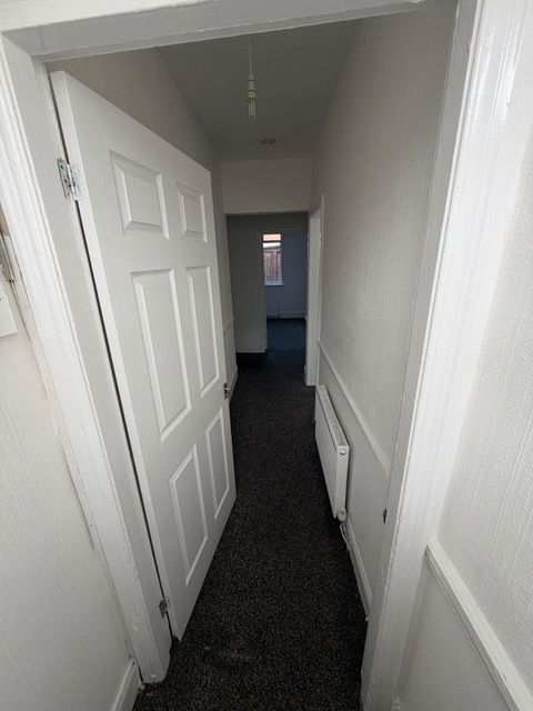 Property photo 2 of 15 A488Cb88-c7Bb-4A5d-9966-Ecb996529456