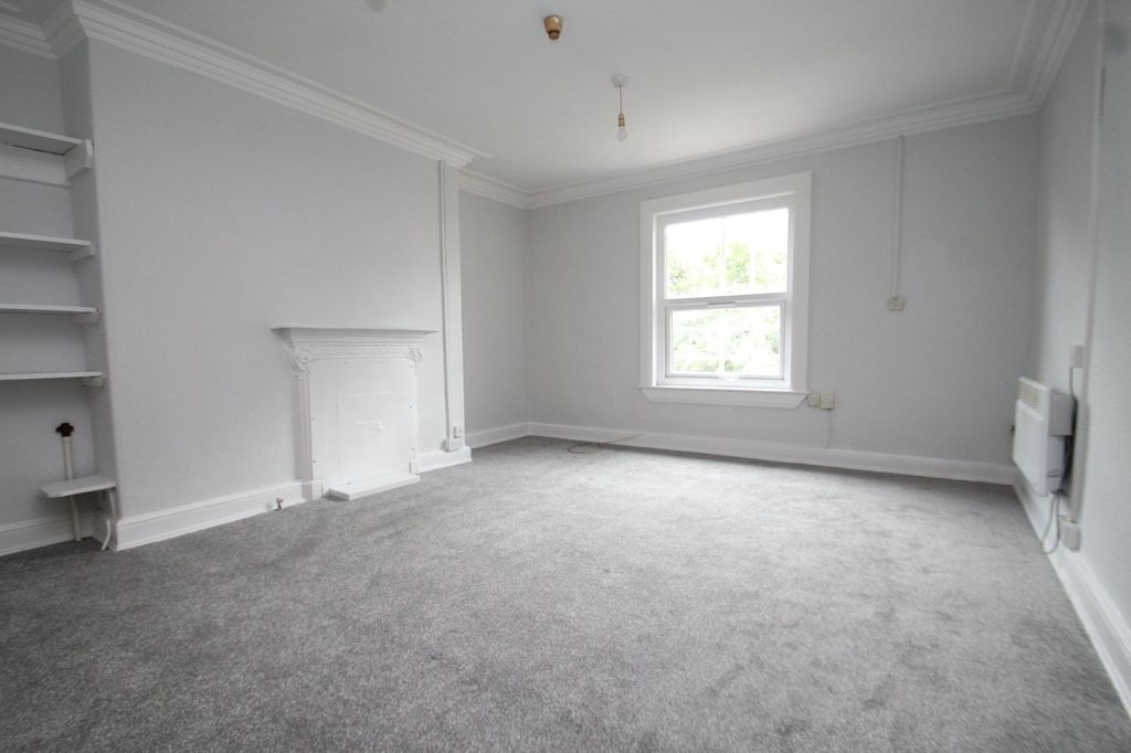 Property photo 3 of 5 Picture No. 04