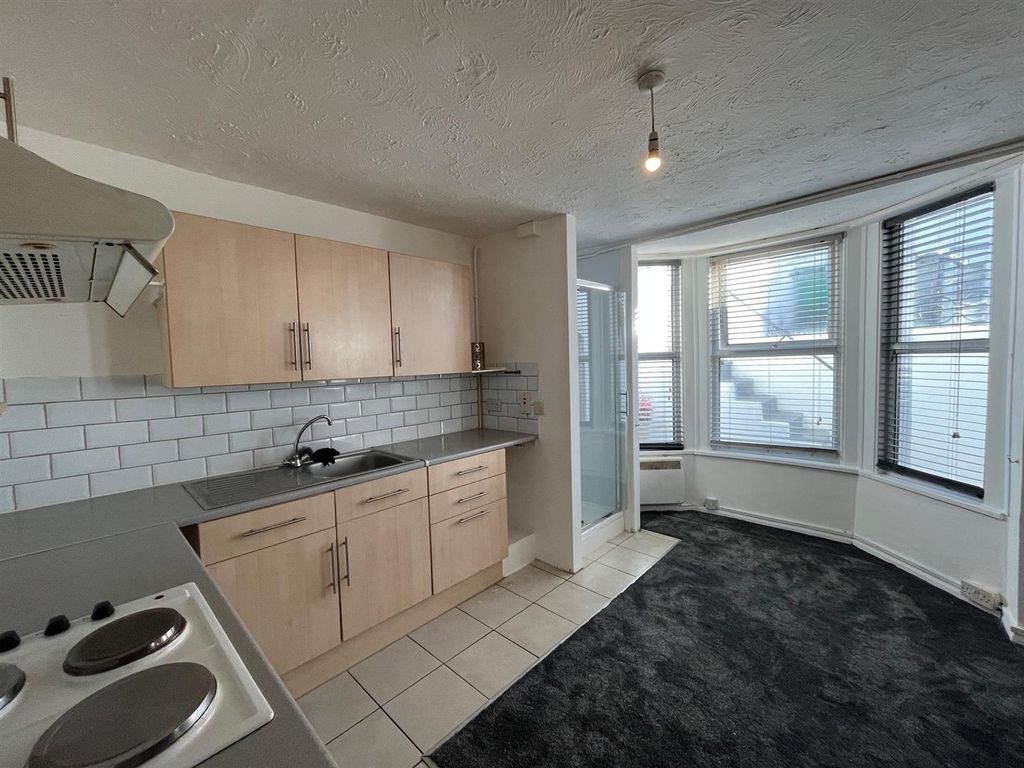 Property photo 2 of 8 B2 1.Jpg