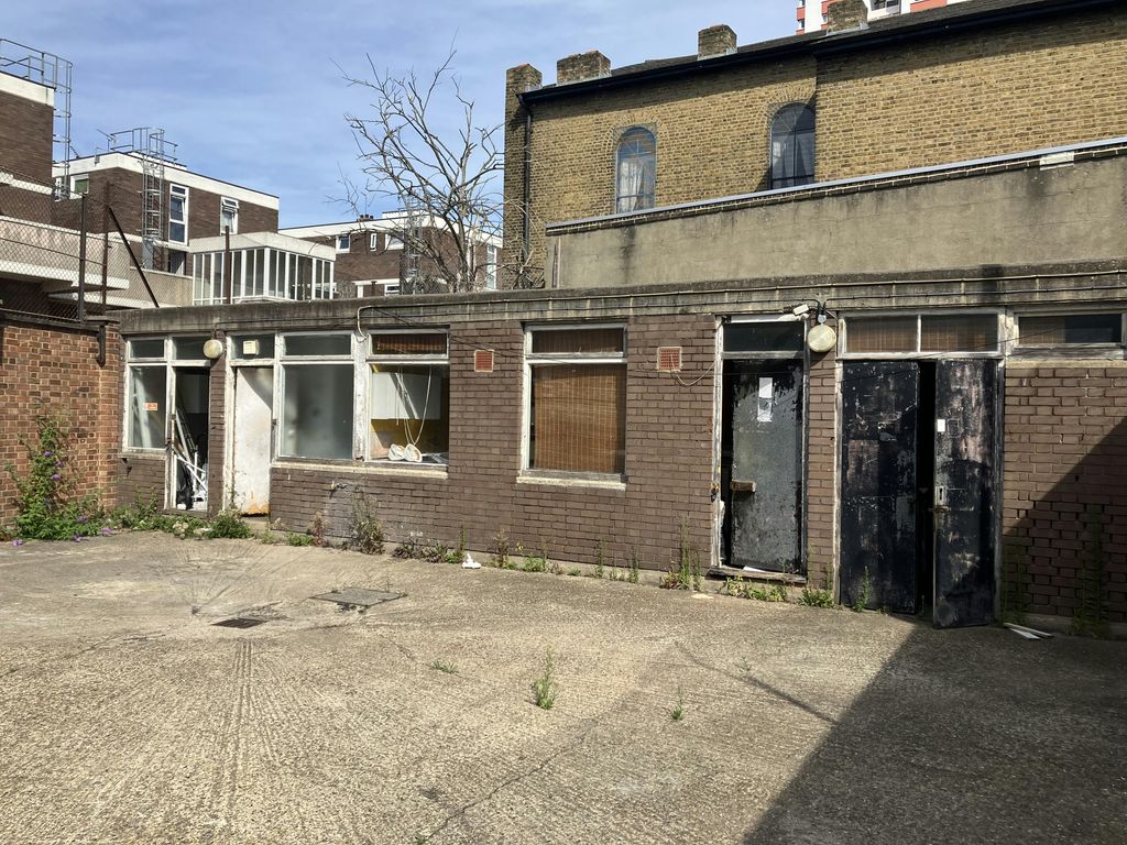 Property photo 3 of 4 Img_1106.Jpg