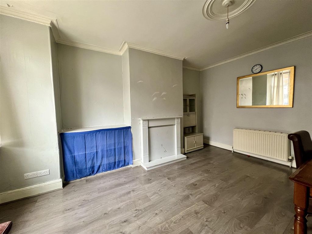 Property photo 2 of 8 Img_3123.Jpeg