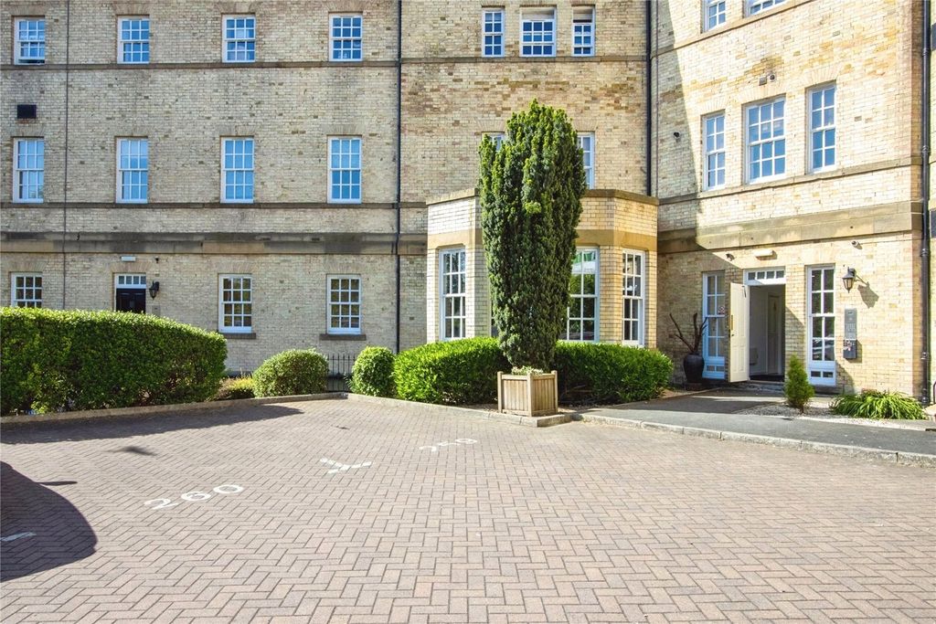 Property photo 1 of 6 Picture No. 02