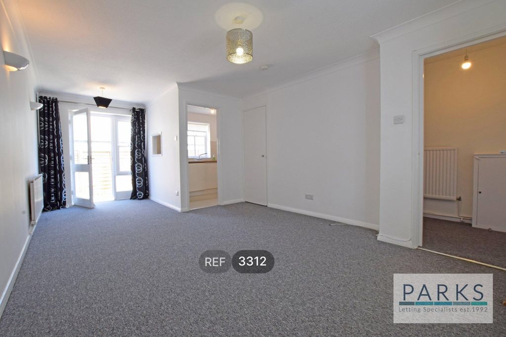 Property photo 3 of 9 Reception Room