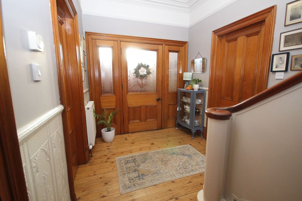 Property photo 3 of 46