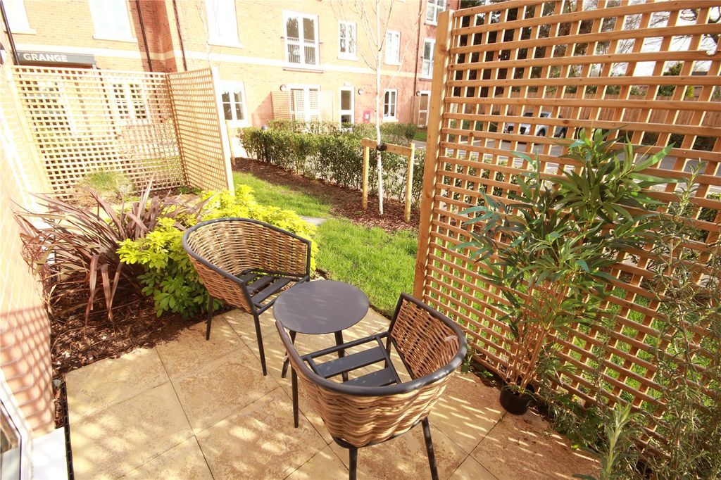 Property photo 3 of 14 Picture No. 01
