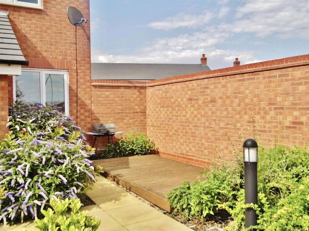 Property photo 2 of 8 Front....Jpg