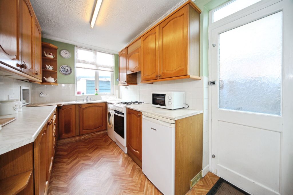 Property photo 2 of 19