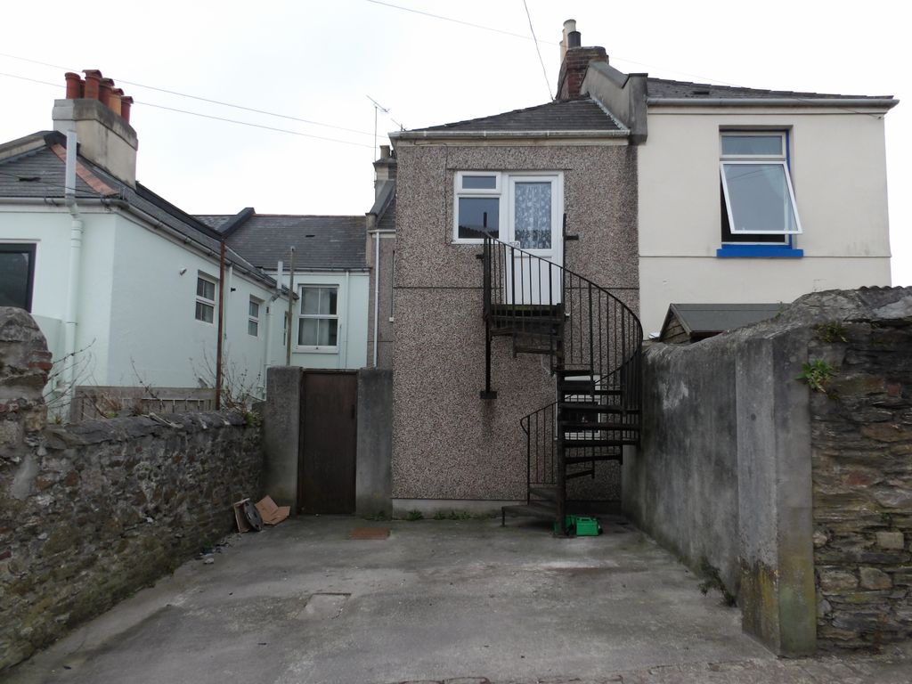 Property photo 3 of 7