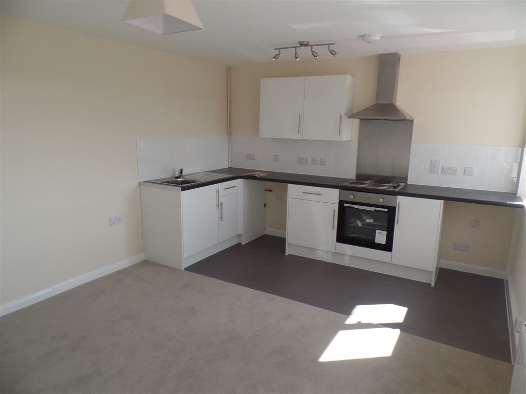 Property photo 2 of 7