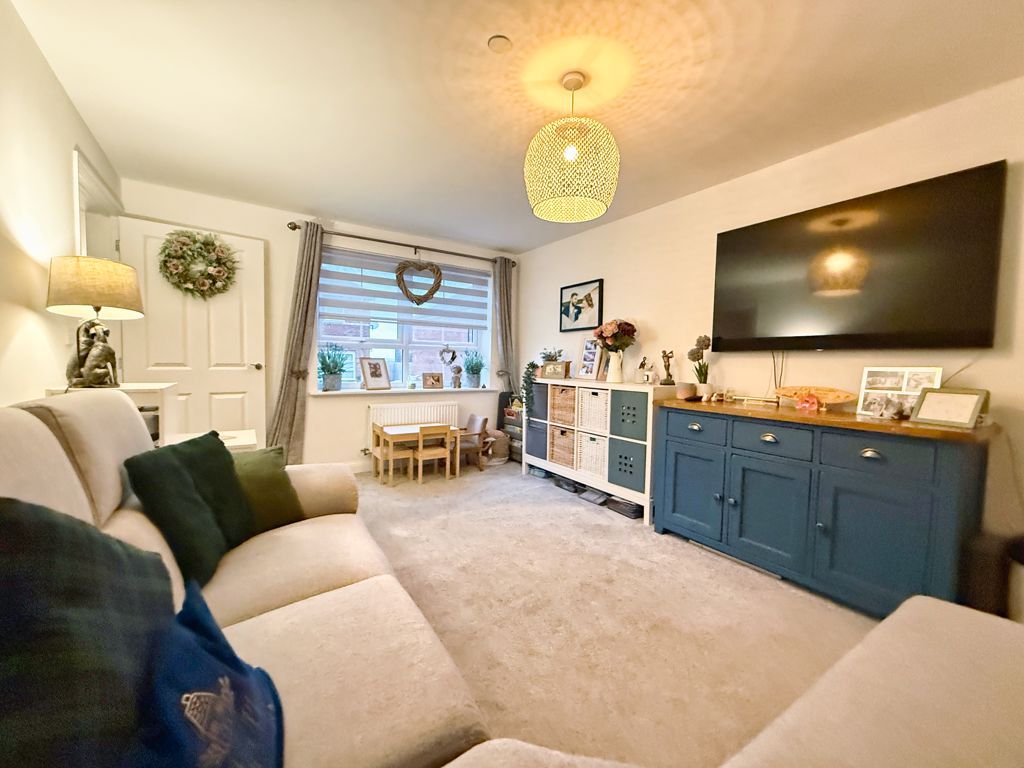 Property photo 2 of 13 Photo 12