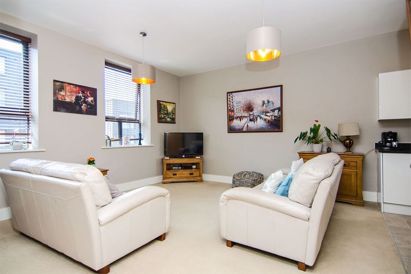 Property photo 2 of 19 Photo 10
