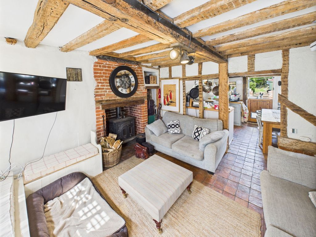 Property photo 3 of 12