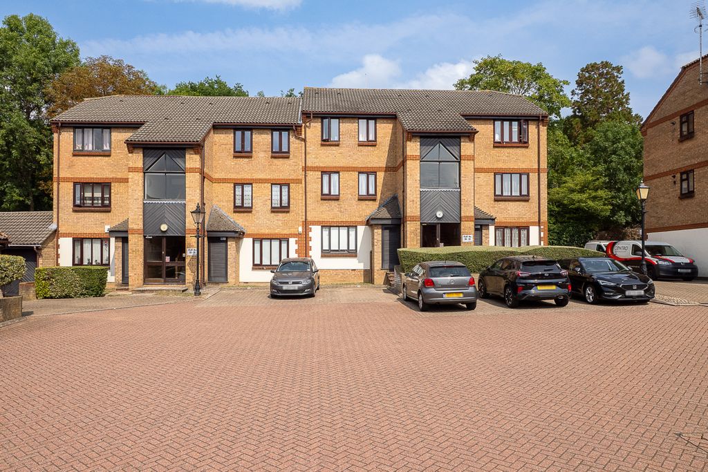 Property photo 1 of 10 Picture No. 02