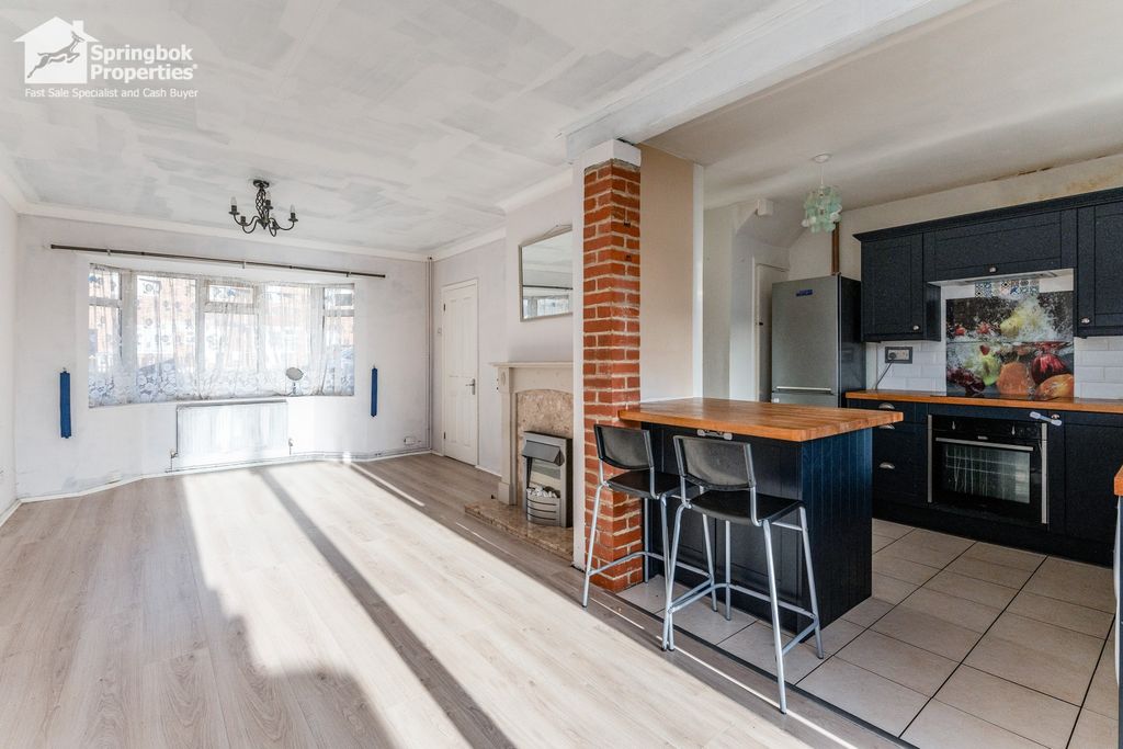 Property photo 3 of 14 Image 3