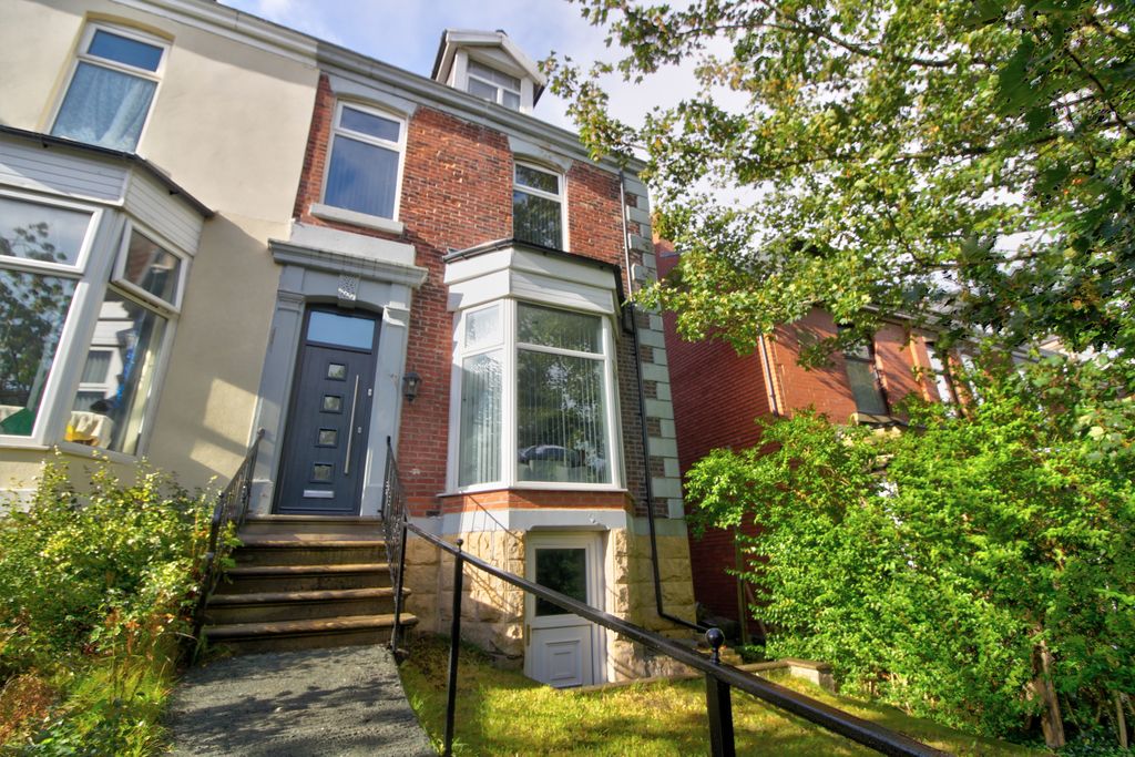 Property photo 1 of 29 1