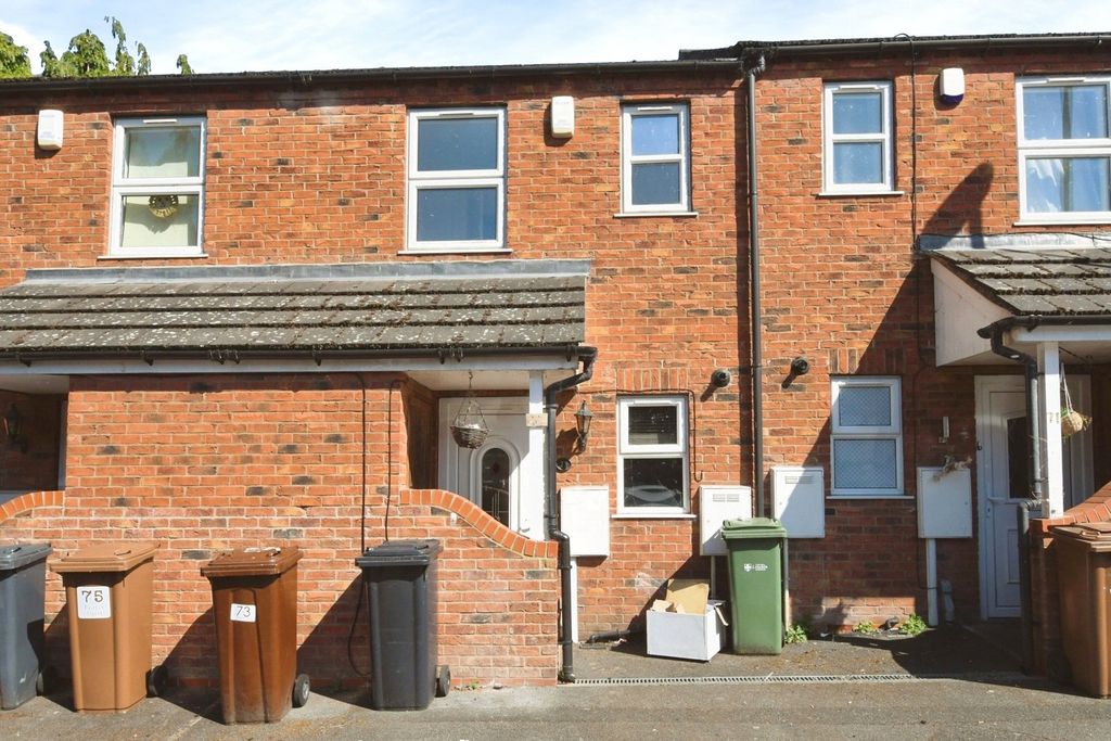 Property photo 1 of 17 Photo