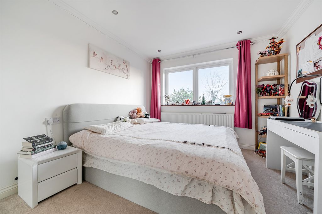 Additional image 14 of 4 bed detached house for saleThe Coppice, Enfield EN2